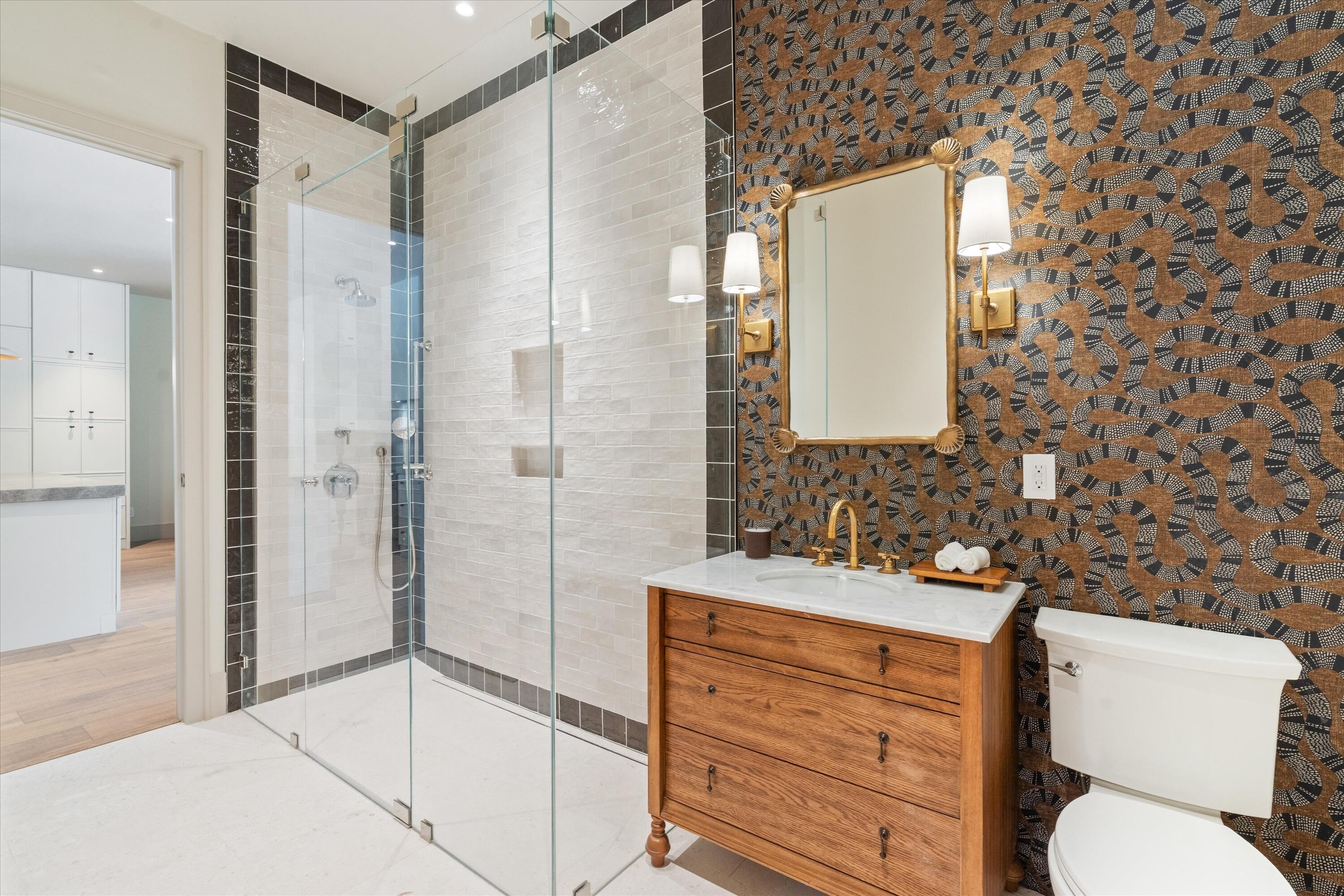 Shady Oaks Residence photo 25