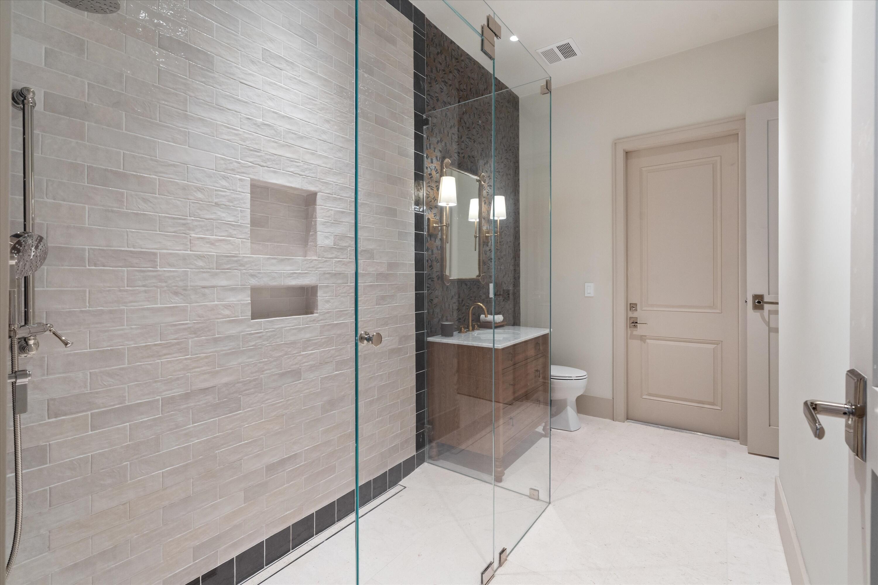 Shady Oaks Residence photo 26
