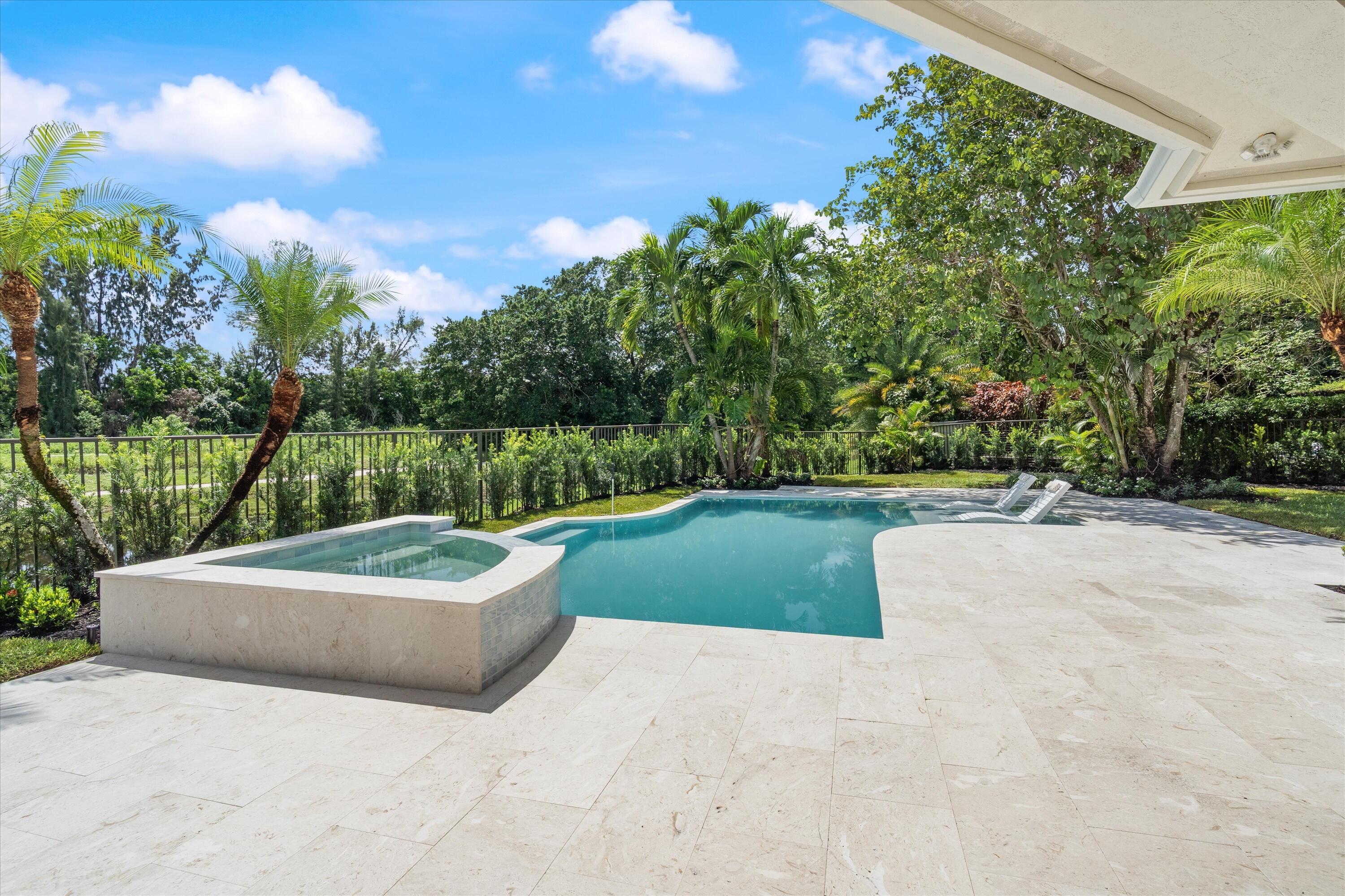 Shady Oaks Residence photo 33