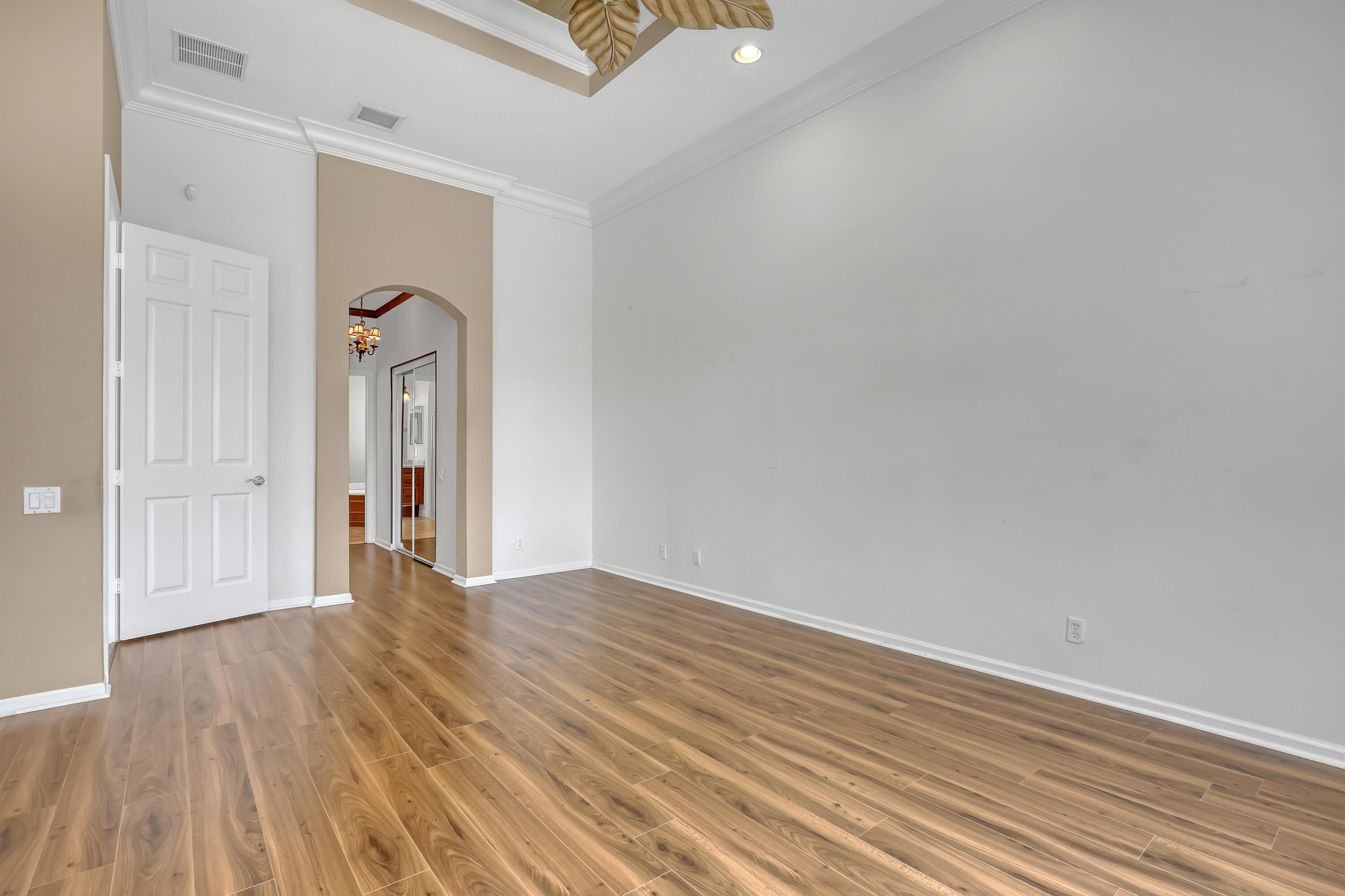 Residence photo 16