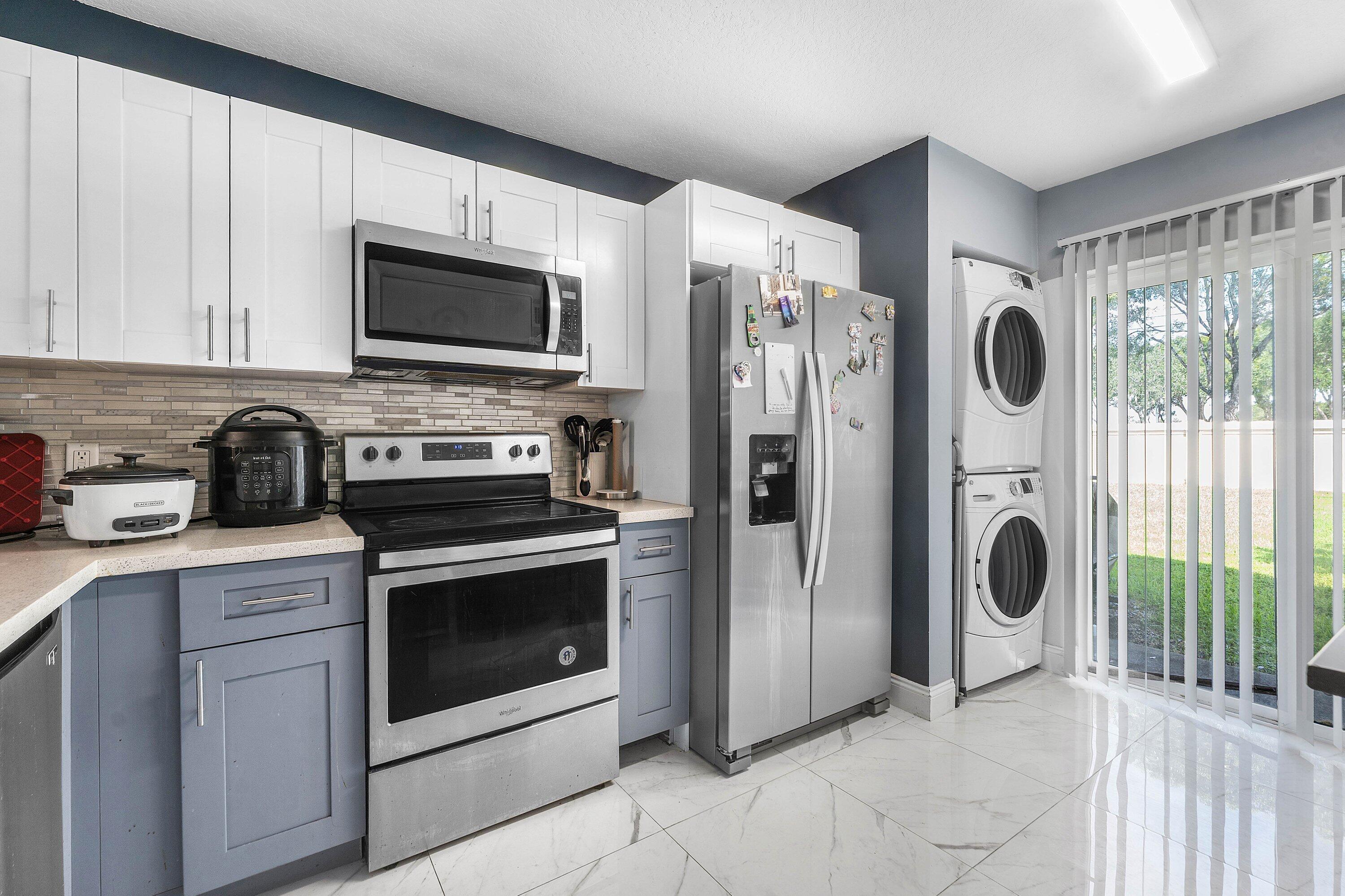  Unit 103 photo 6