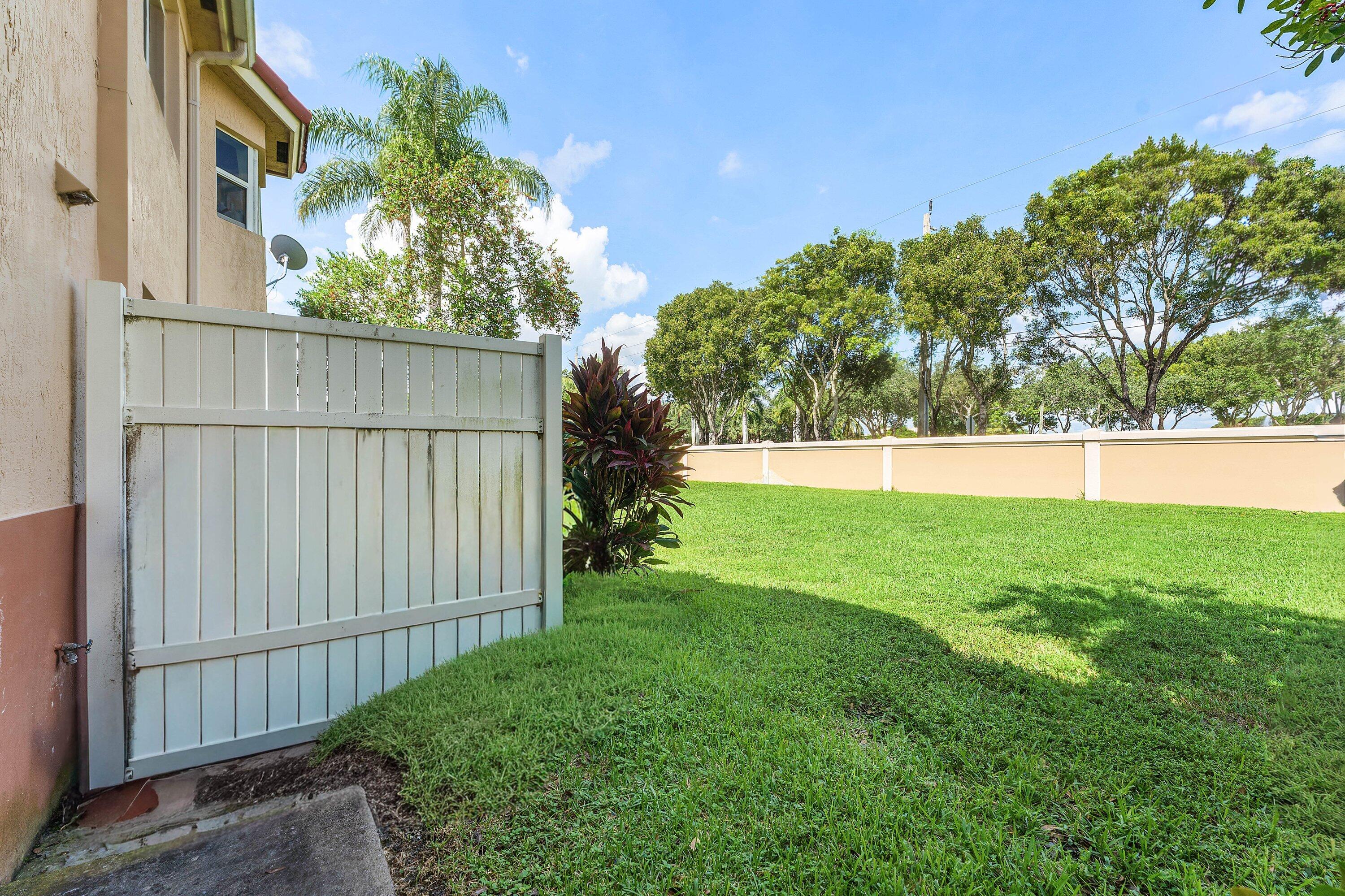  Unit 103 photo 15