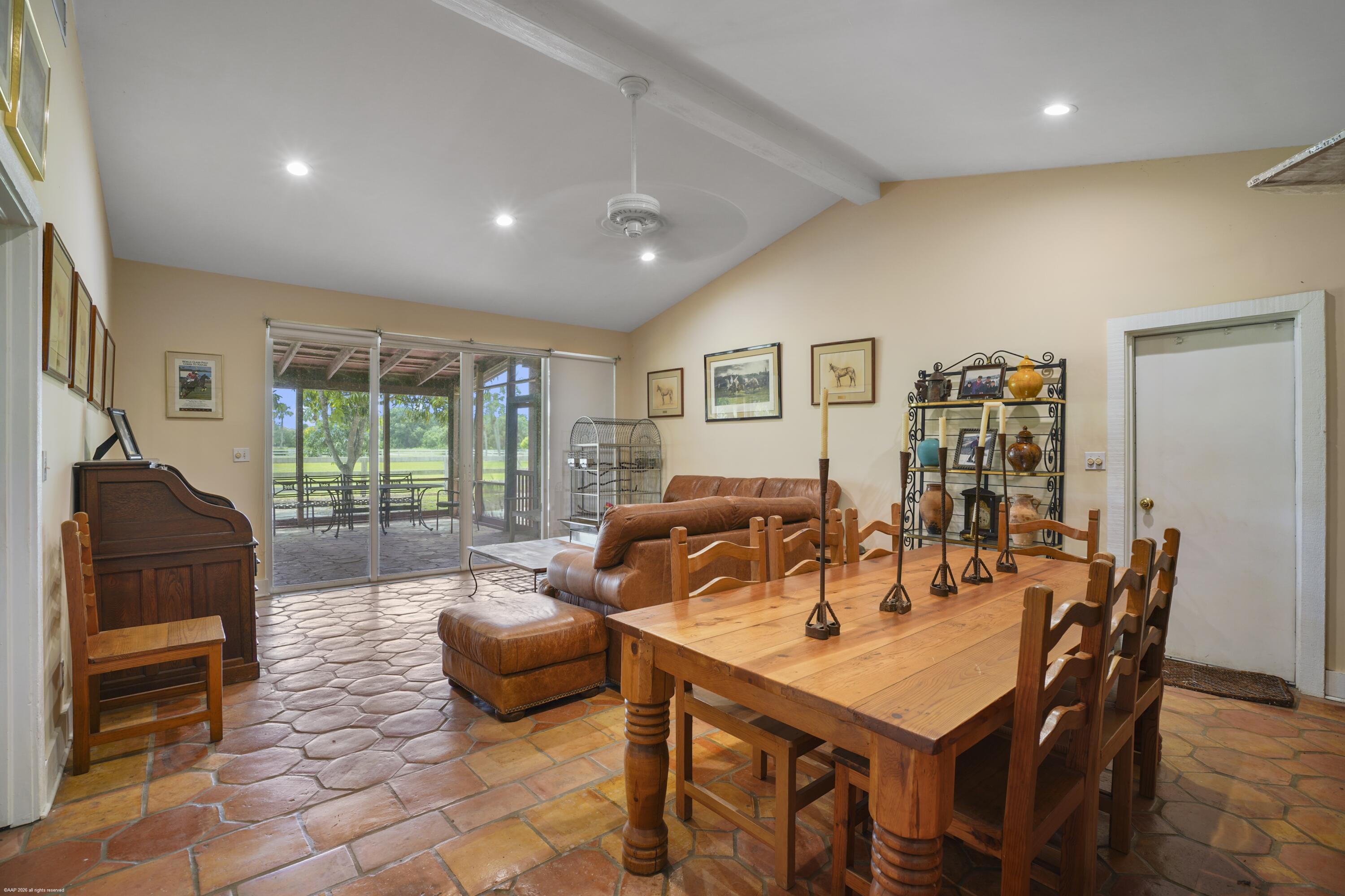 Residence photo 27