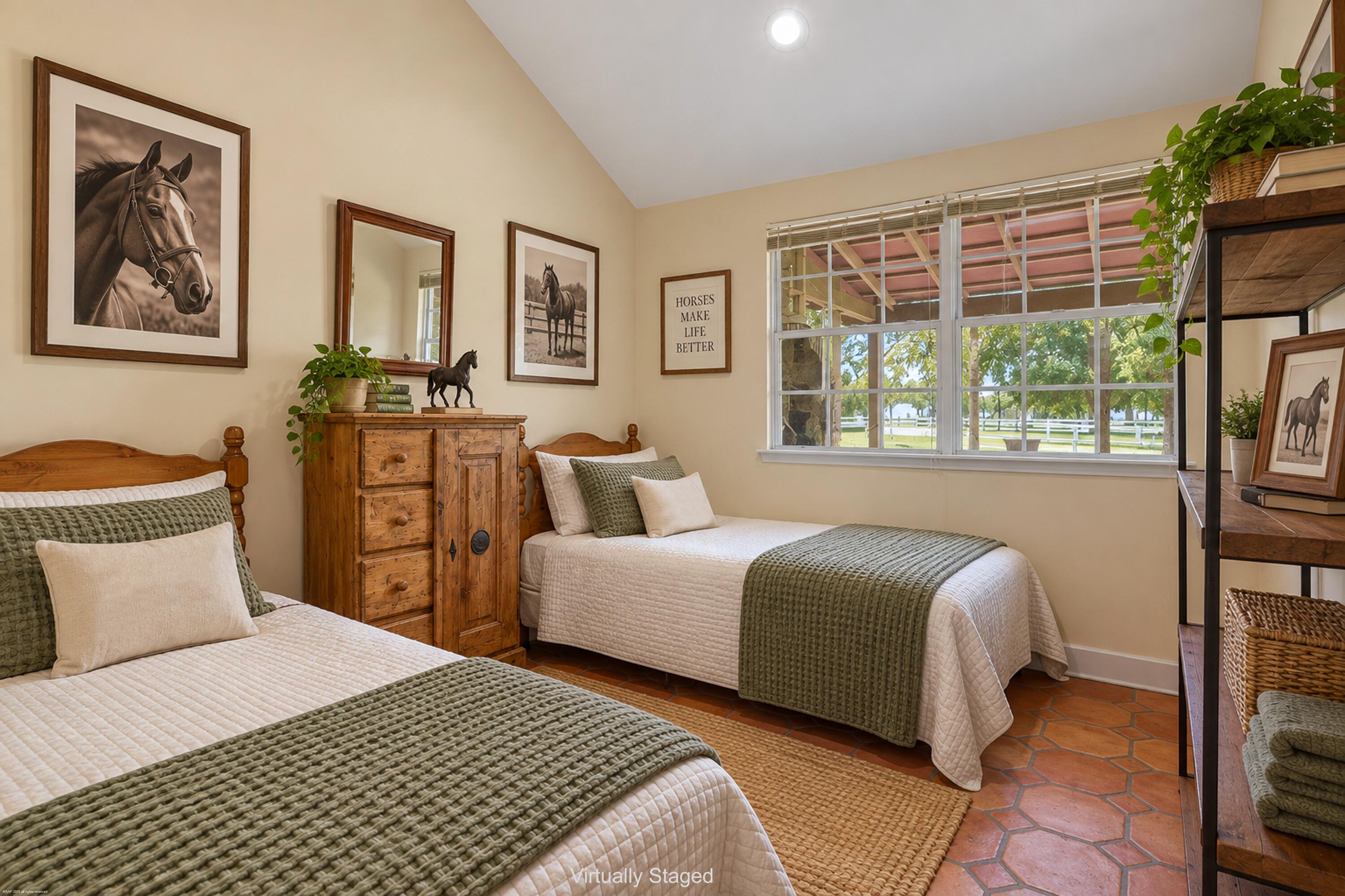 Residence photo 30