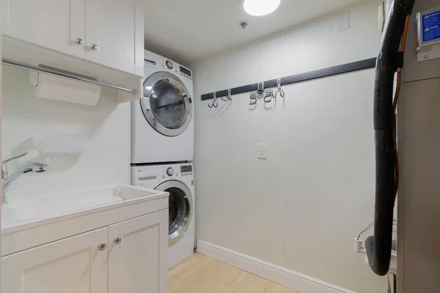  Unit 205n photo 39