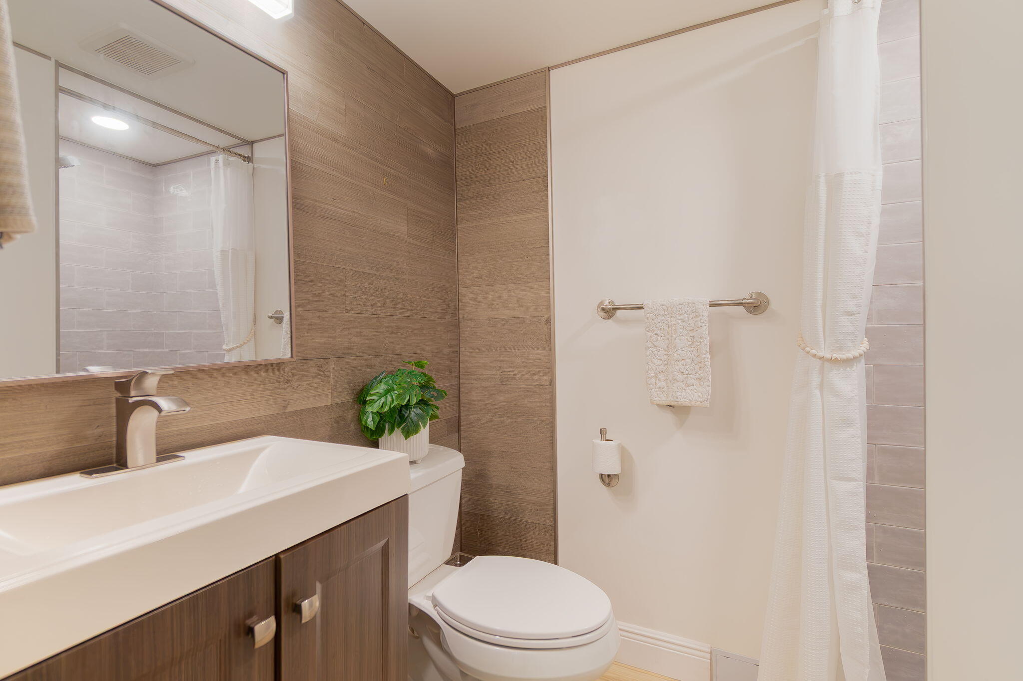  Unit 205n photo 41