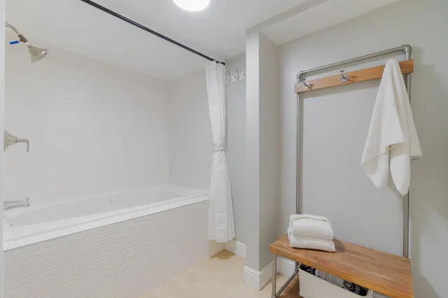  Unit 205n photo 55