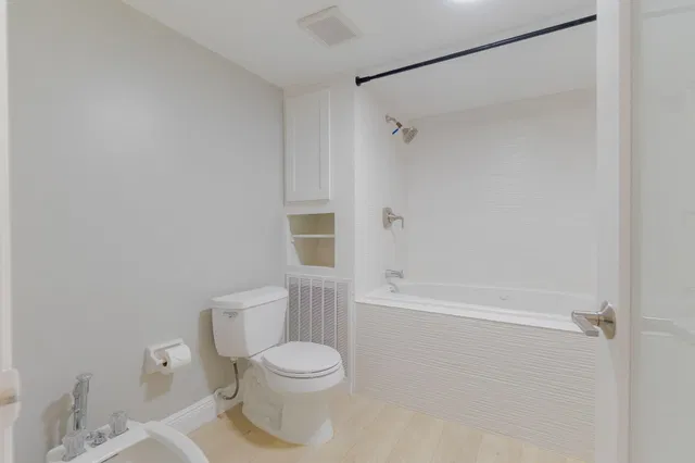  Unit 205n photo 57