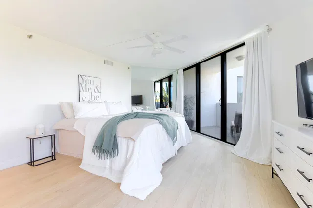  Unit 205n photo 92