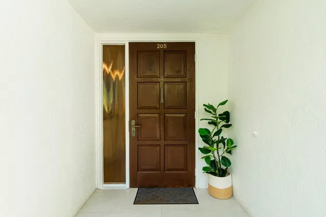  Unit 205n photo 107