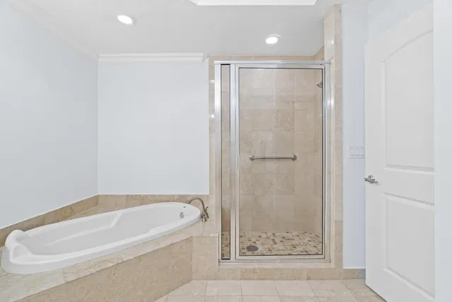 Two City Plaza Unit 713 photo 17