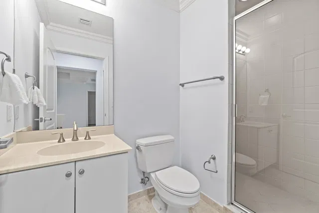 Two City Plaza Unit 713 photo 20