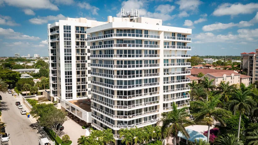 Sold Jul 2024 · 1617 N Flagler Drive 304, West Palm Beach