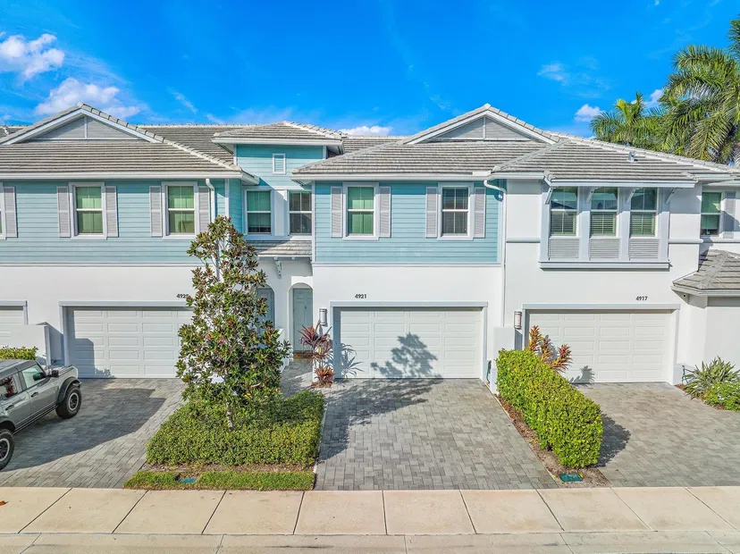 Sold May 2024 · 4921 Pointe Midtown Way, Palm Beach Gardens