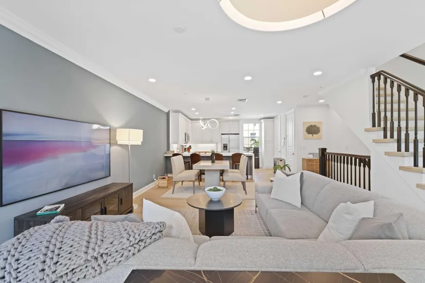 Sold May 2024 · 1050 E Heritage Club Circle, Delray Beach