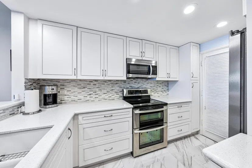 2185 Ibis Isle Road #11 — photo 3
