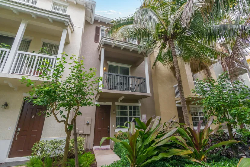 Sold Sep 2024 · 116 W Coda Circle, Delray Beach