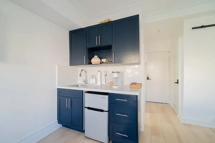 235 Sunrise Avenue #3050 — photo 3