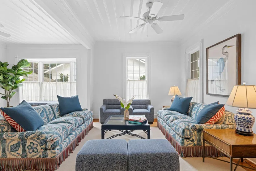 256 Park Avenue — photo 4