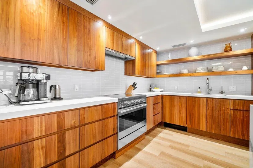 354 Chilean Avenue #5c — photo 4