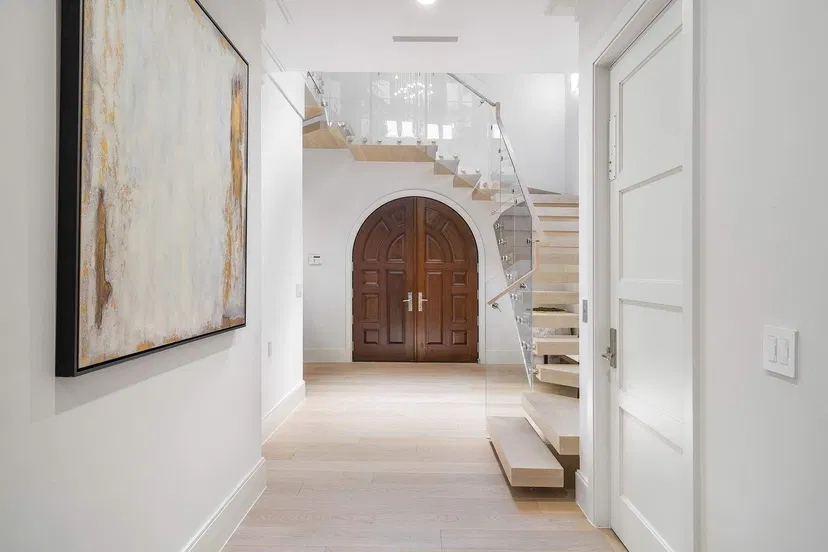 230 Atlantic Avenue — photo 3