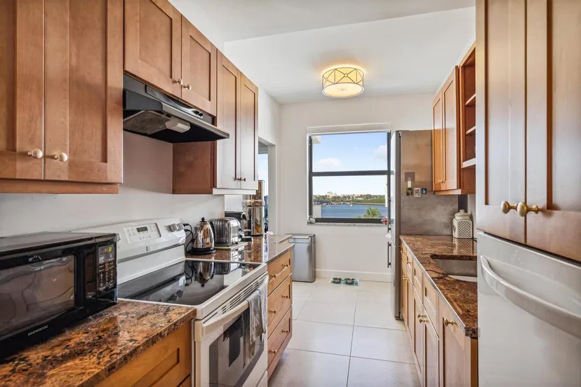 2860 S Ocean Boulevard #612 — photo 4