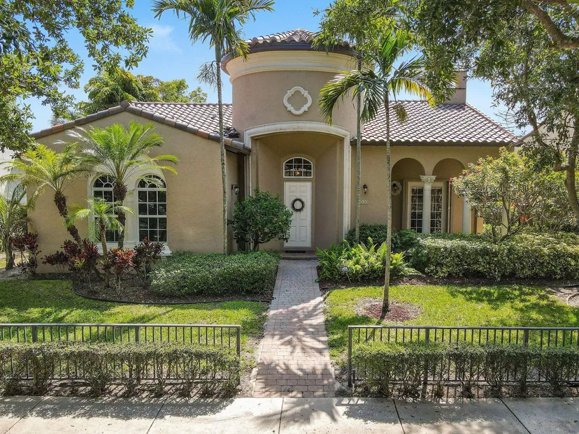 Sold Apr 2024 · 150 Barcelona Drive, Jupiter