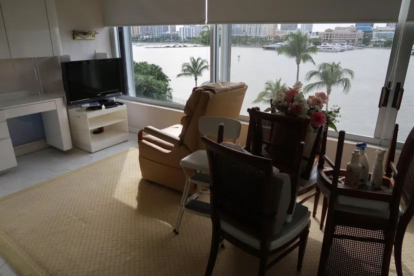 44 Cocoanut Row #B418 — photo 5