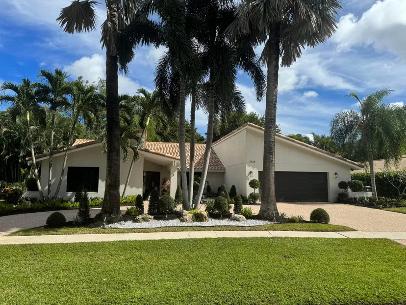Sold Apr 2024 · 2928 Banyan Boulevard Circle NW, Boca Raton