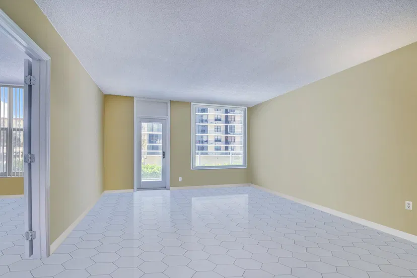 3450 S Ocean Boulevard ##119 — photo 2