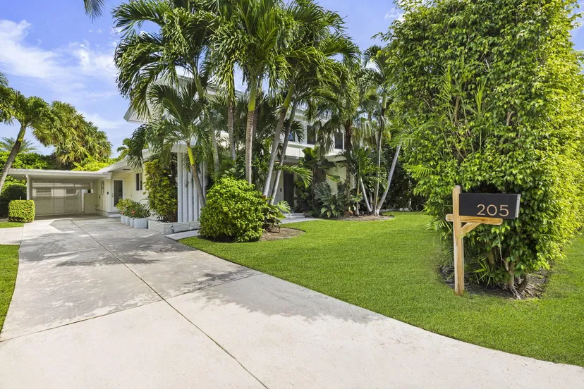 205 Jamaica Lane — photo 3