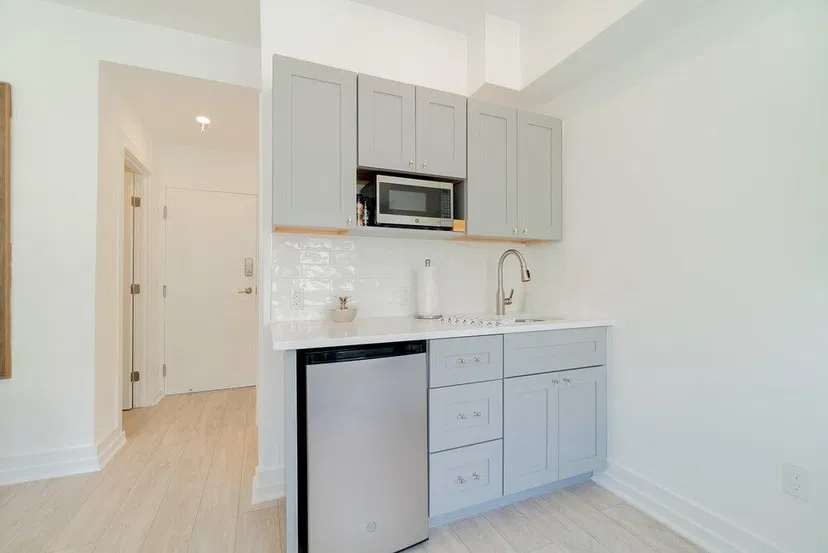 235 Sunrise Avenue #2044 — photo 5