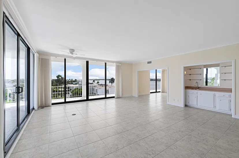 2150 Ibis Isle Road #Ph 4 — photo 4