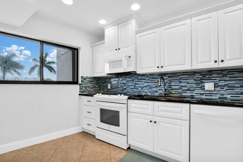 3605 S Ocean Boulevard #325 — photo 5