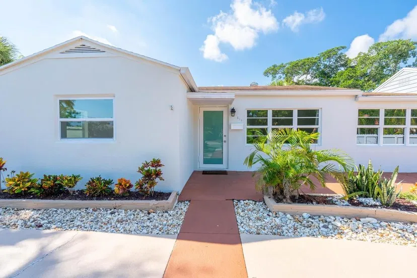 Sold Oct 2023 · 814 Franklin Road, West Palm Beach
