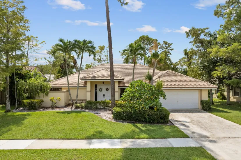 Sold Sep 2023 · 13617 Northumberland Circle, Wellington
