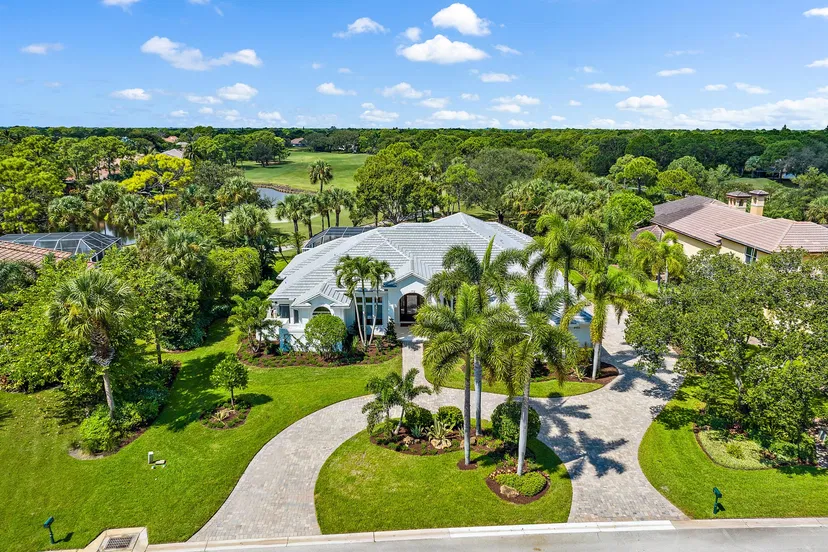 Sold Jun 2024 · 4665 SE Waterford Drive, Stuart