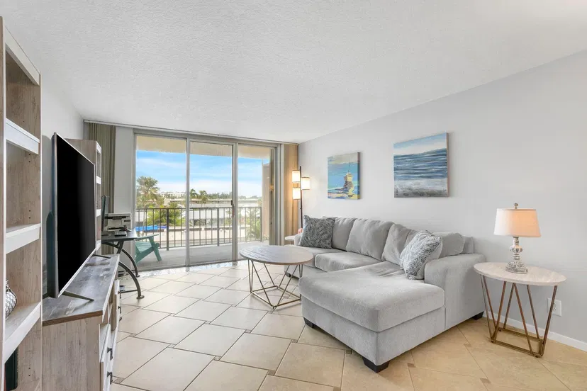 3581 S Ocean Boulevard #4b — photo 3