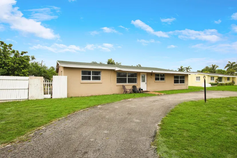 Sold Sep 2023 · 2547 Marbill Road, West Palm Beach