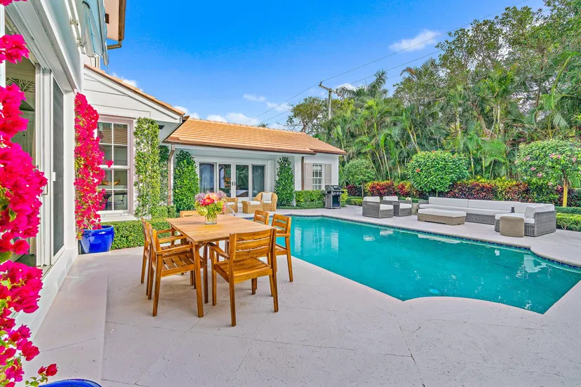 310 Plantation Road — photo 4