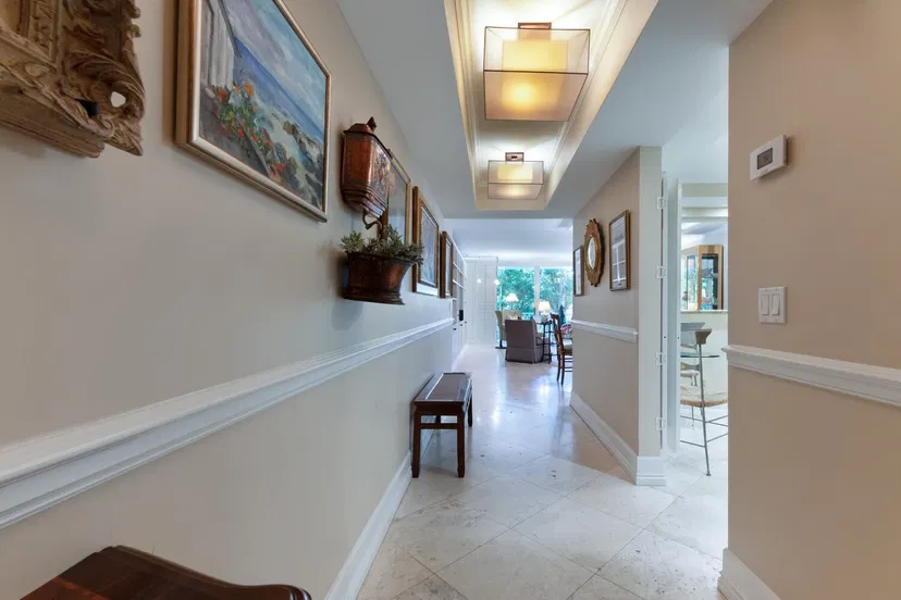 434 Chilean Avenue #2b — photo 2