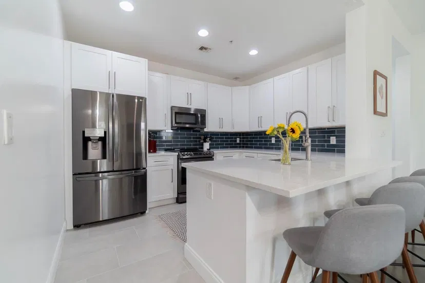 Sold Nov 2023 · 3960 N Flagler Drive 205, West Palm Beach