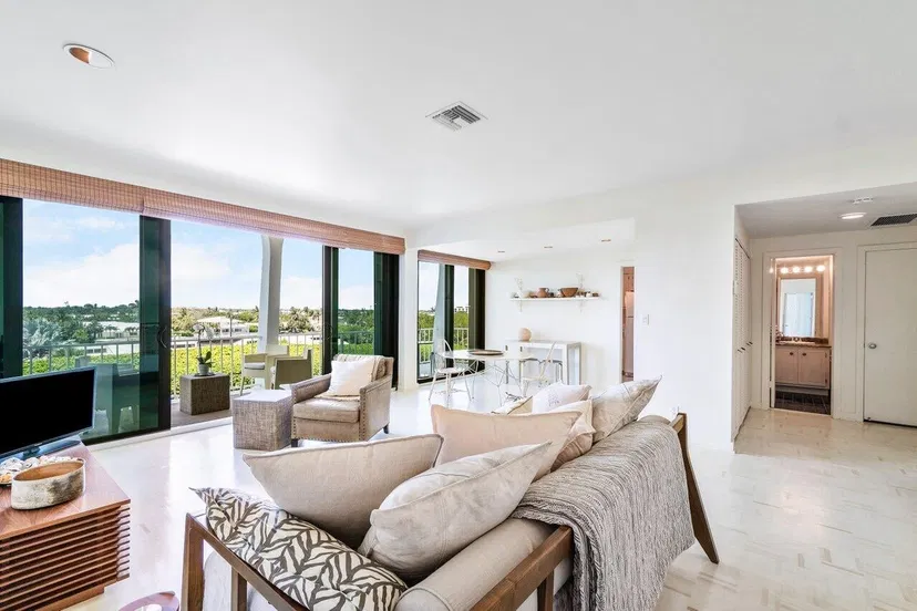 2275 S Ocean Boulevard #301a — photo 3