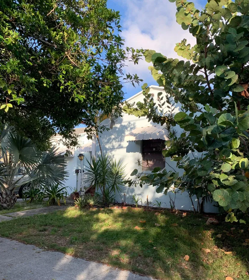 Sold Nov 2022 · 4404 Spruce Avenue, West Palm Beach