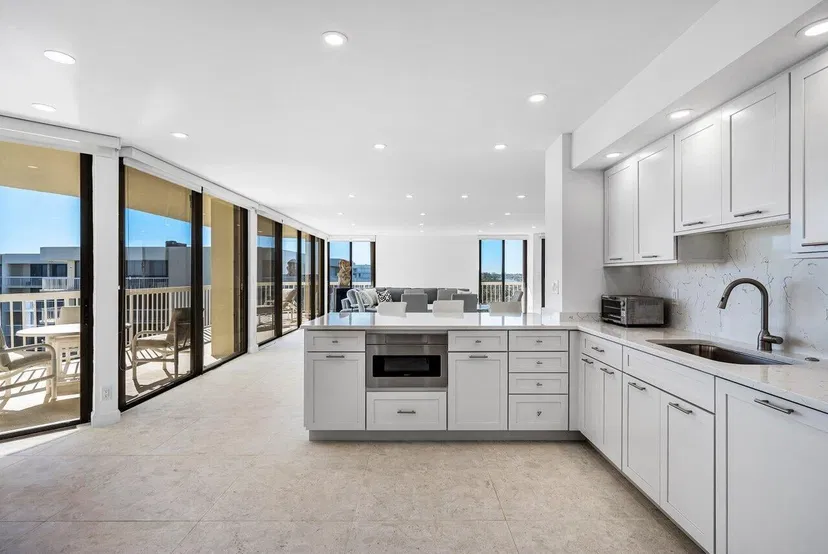 3300 S Ocean Boulevard #508n — photo 4
