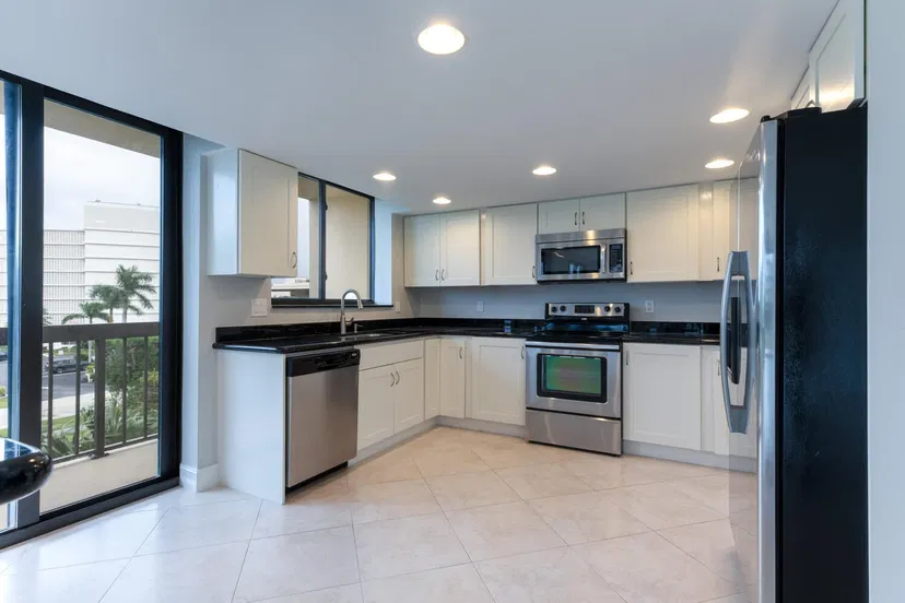 2778 S Ocean Boulevard #305s — photo 3
