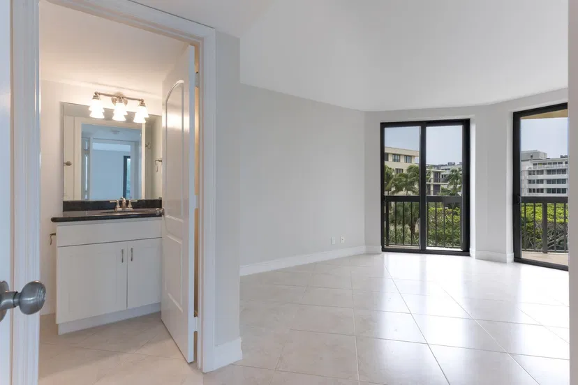 2778 S Ocean Boulevard #305s — photo 5