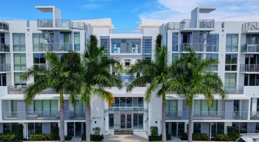 Sold Jul 2022 · 111 SE 1st Avenue 301, Delray Beach