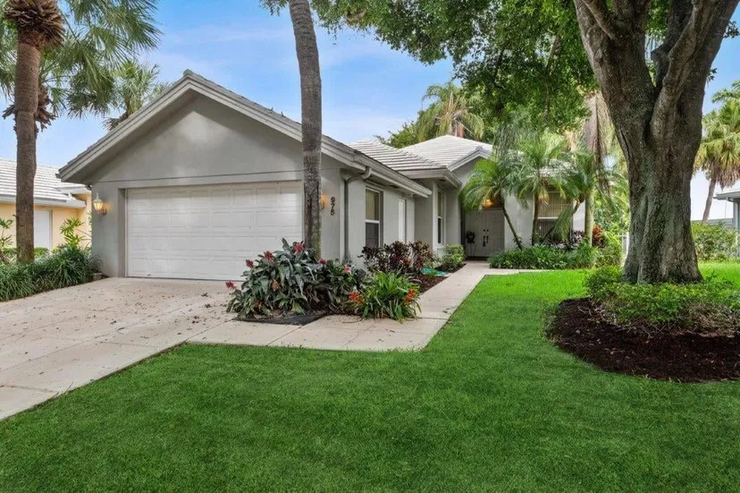 Sold Jan 2023 · 975 Bear Island Circle, West Palm Beach