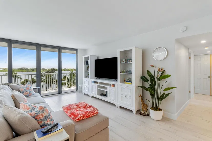 2860 S Ocean Boulevard #501 — photo 4